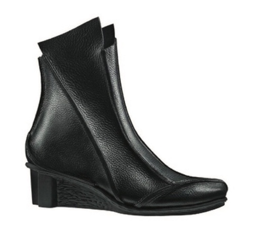 Trippen XO Collection