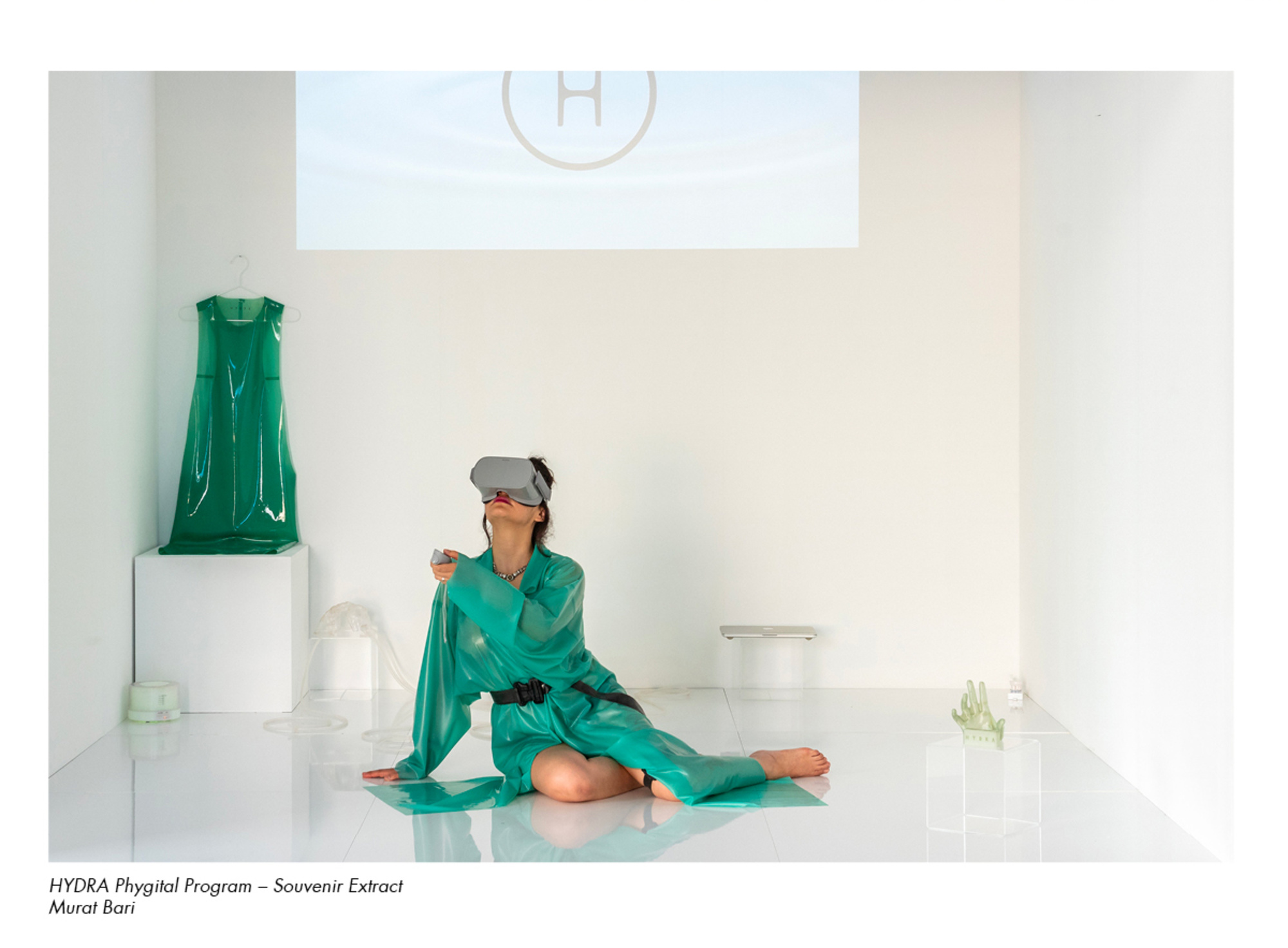Hydra Person green outfit