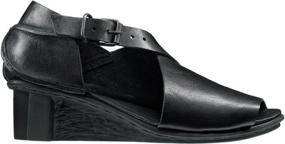 black Trippen sandal with dynamic lines